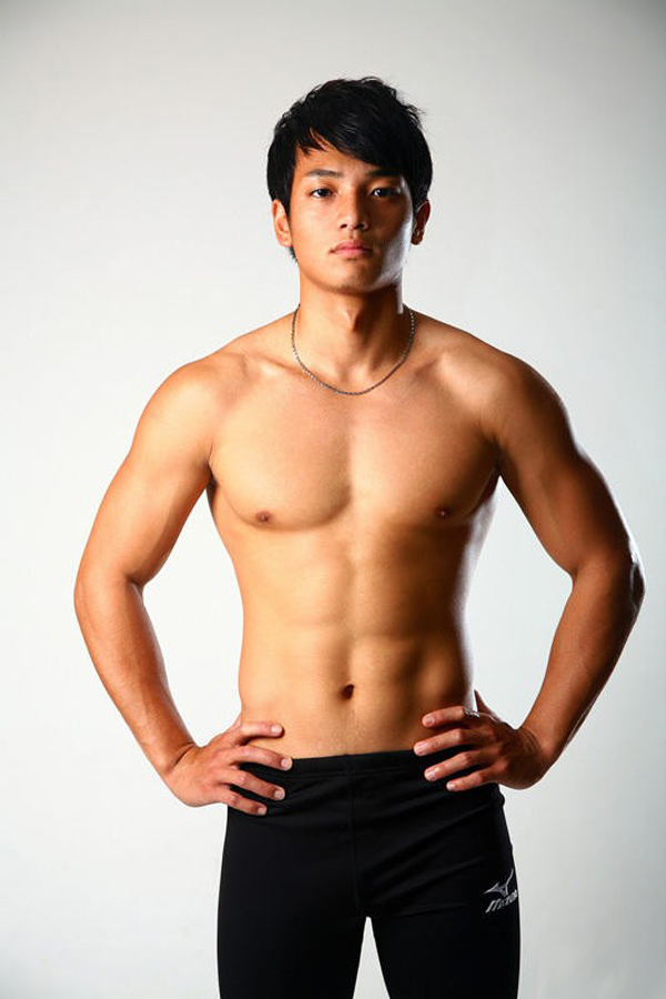 Young Thai Gay Escort Model in Bangkok | Noom